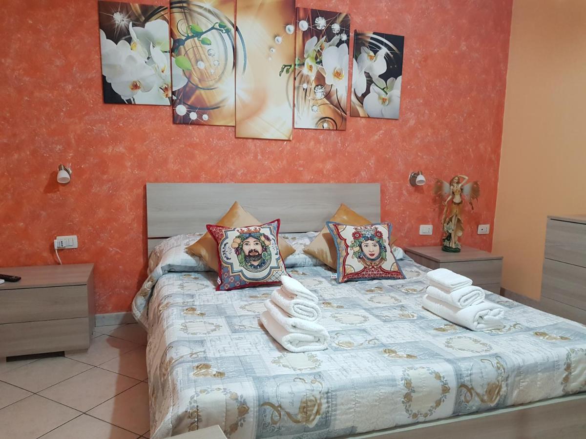 Dimora Santa Lucia 2.0 Apartment Syracuse Bagian luar foto