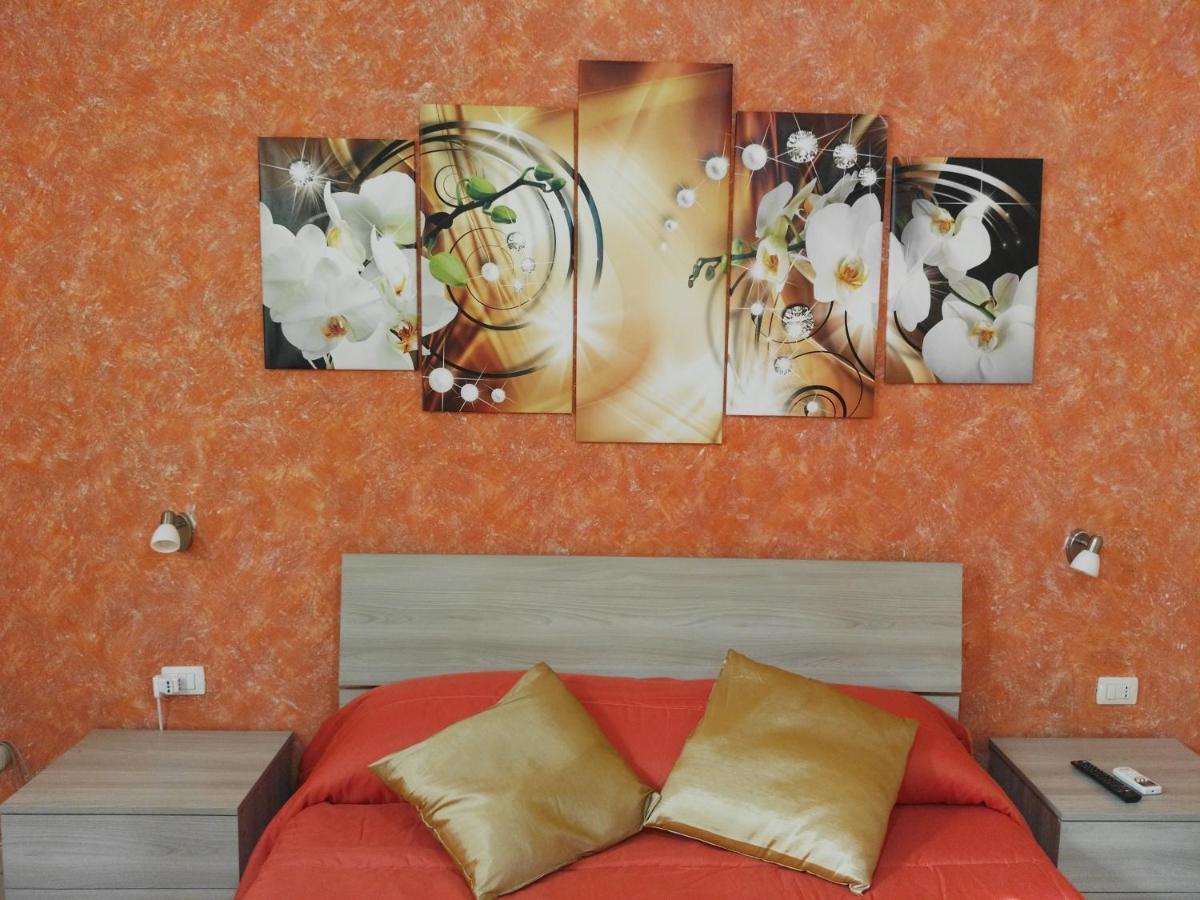 Dimora Santa Lucia 2.0 Apartment Syracuse Bagian luar foto